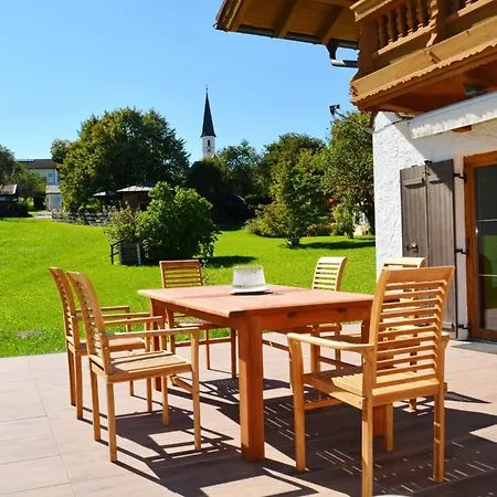 Landsitz Seeblick * Bernau am Chiemsee