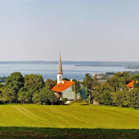 Landsitz Seeblick Holiday home Bernau am Chiemsee
